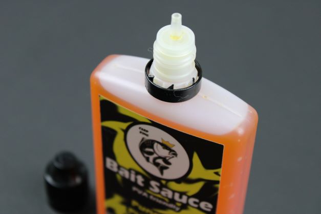 BAIT SAUCE / GOO 100ml bottle 6 Great Flavours CATCH MORE CARP with Added Betaine